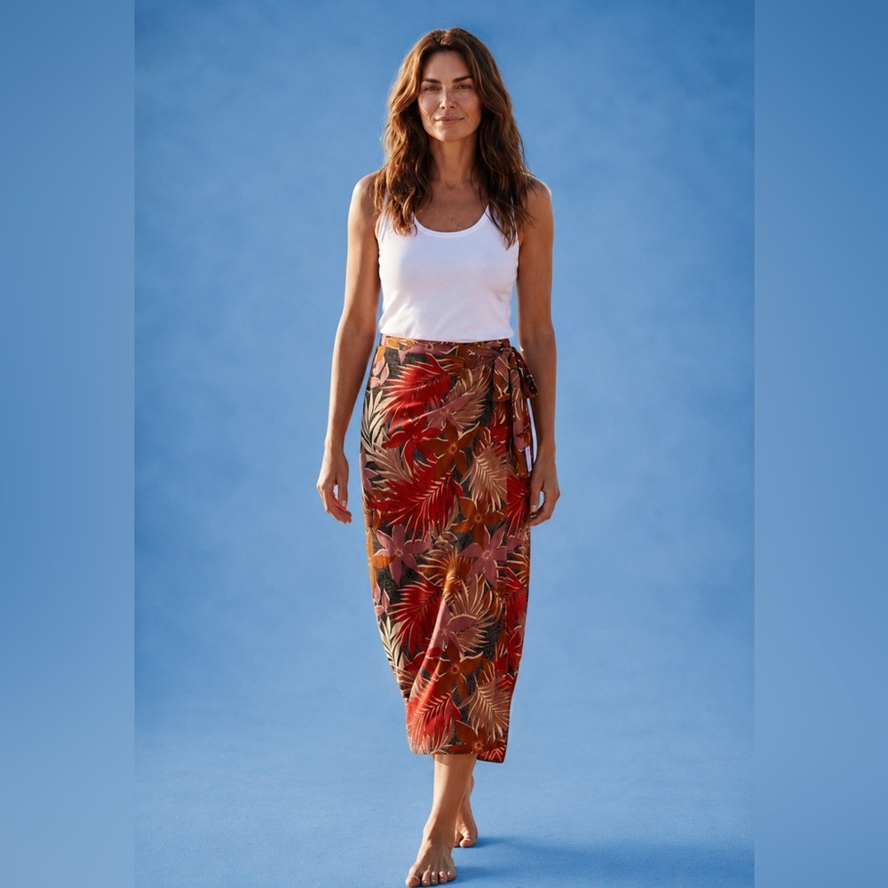 NWT Sisstrevolution Rita Sarong Wrap Skirt Tropical Floral XS/S Beach Cover Up
